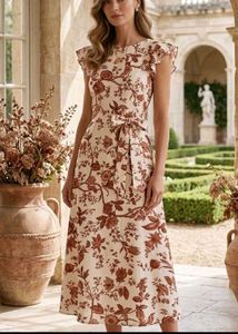 (Made in Myanmar)Floral Print Midi Dress wid Ruff