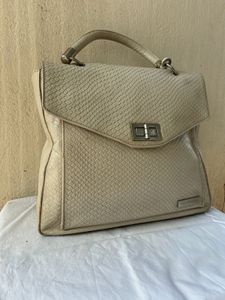 Stylish Textured Handbag