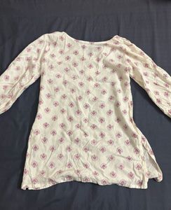 🪷Women's Cream Kurta with Pink Floral Print