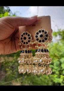 Black Beauty with Pearls ✨️ 😍 ♥️ 👌👌👌👌