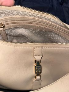 Tommy Hilfiger Beige Shoulder Bag