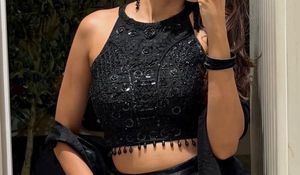 Elegant Black Pleated Skirt