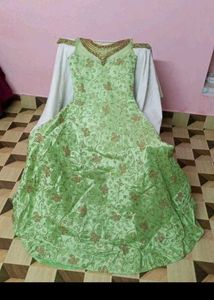 bust 36 Stunning Green Embellished Gown