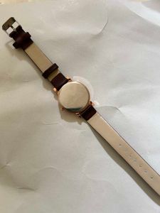 Elegant Brown Leather Strap Watch