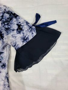 Cut-Out Top