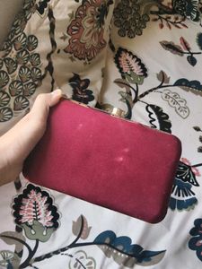 Elegant Ruched Clutch Bag