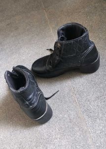 Black Quilted Lace-Up Boots