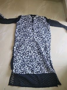 Stylish Printed Kurta with Lace Sleeves