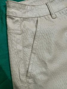 Faux Leather Snake Skin Designe Short Size 30-32