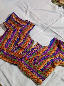 Beautiful Multicolour Blouse For Womens