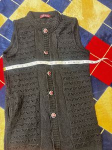 Sleeveless Knit Button Vest sweater