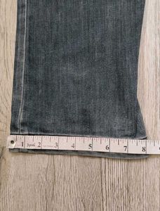 Ma4918 Lawman pg3 jeans waist 32 inches