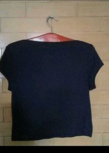 H&amp;M Korean Fit Black Cropped Top