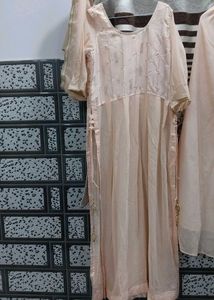 Peach nayra cut beautiful kurta set!🤍
