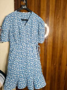 Cute Blue Floral Wrap Dress