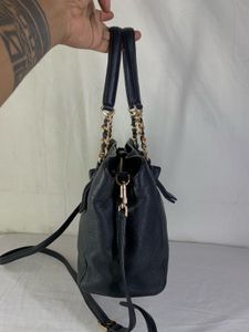Tory Burch Amanda Pebbled Leather Convertible Bag