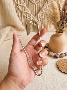 Chic Safety Pin Hair Clip