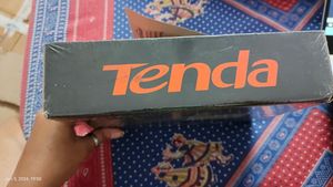 Tenda router
