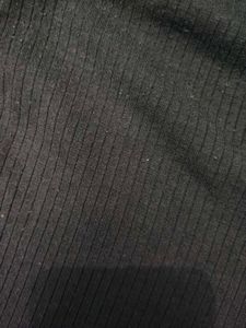 Black Ribbed Crop Top