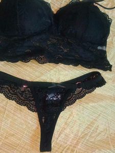 Black Lace Lingerie Set