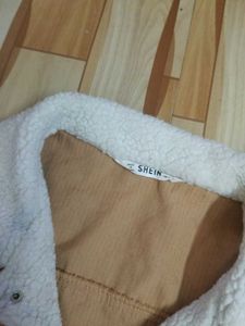 Corduroy Jacket with fluffy coller