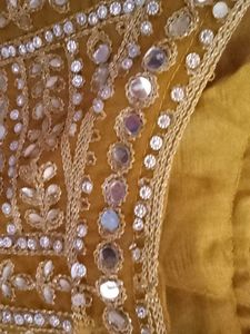brand new Semi Stitched  Blouse mirror workMore bl
