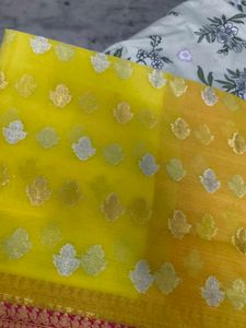 lemon yellow saree