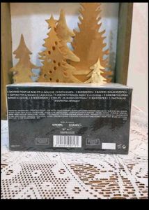 Chanel No. 5 Soaps Set