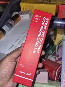 Medicube Hypochlorous Acid Facial Spray