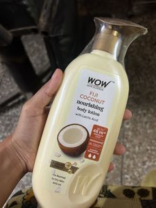 WOW Skin Science Fiji Coconut Body Lotion