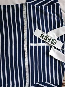 Oldmoney/ streetstyle navy blue stripes tshirt