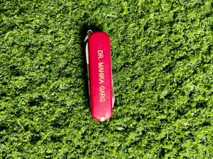 Victorinox Swiss Army Multi-Tool Knife – Red Handl