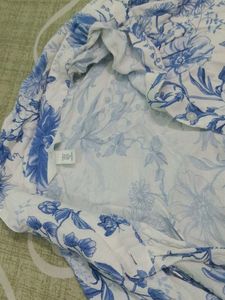 H&amp;M Floral Button-Up Shirt