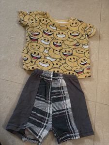 Cute Smiley Face T-Shirt & Plaid Shorts Set