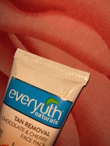 Everyuth Naturals Tan Removal Face Pack