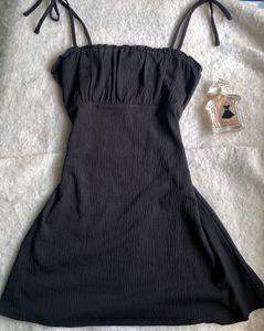 H&amp;M Chic Black Mini Dress