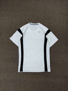 Nike White &amp; Black T-Shirt