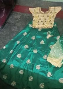 Elegant Emerald Green Lehenga Choli