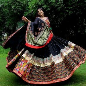 Printed Lehanga Choli Vt