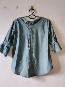 Women's Top
