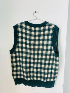 Checked V-Neck Sweater Vest