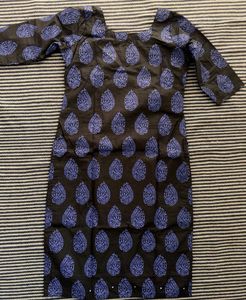 Black chudi with Blue Paisley Print