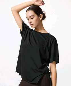 Uniqlo Grey T-Shirt | Basics | Size small