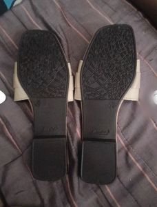 Stylish Flat Sandals for Women