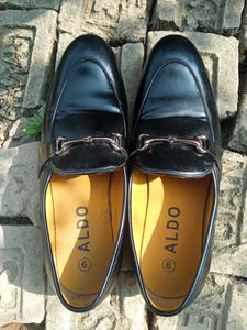 ALDO Black Loafers - Size 6