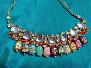 Exquisite Kundan &amp; Enamel Necklace Set