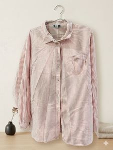 beautiful pink shirt 👚 with white lines