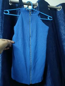 Blue Embellished Sleeveless  knitted Top