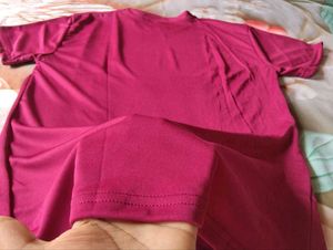 Stylish Maroon Graphic T-Shirt