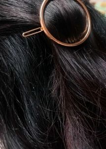 Elegant Golden Hair Clip
